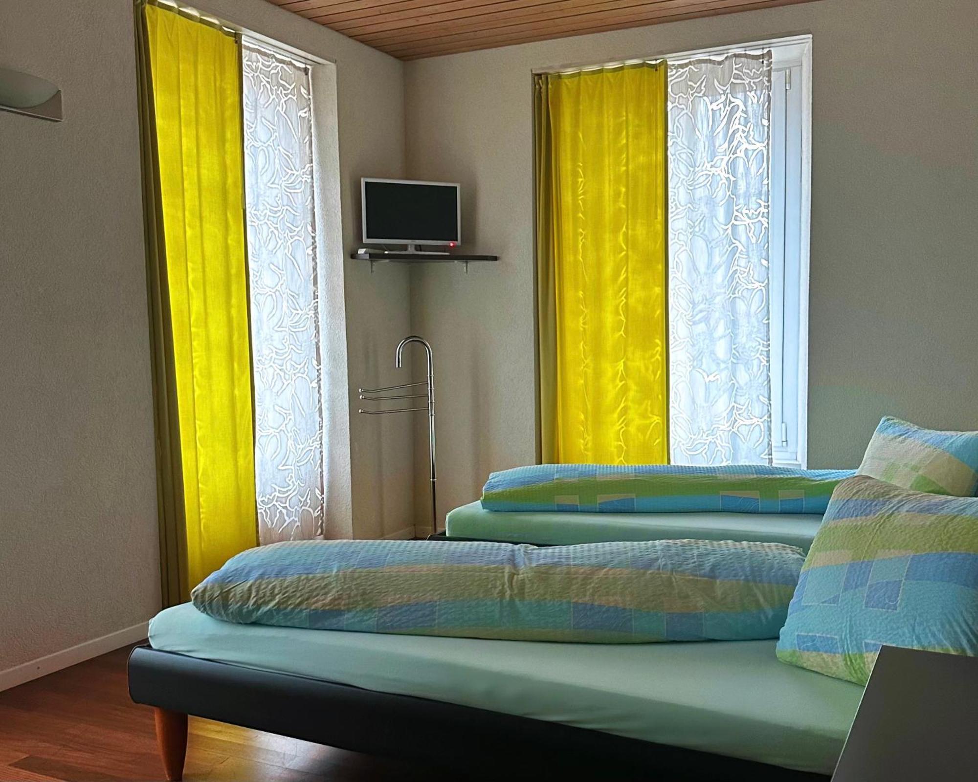 Hotel Loewen Monchaltorf Ngoại thất bức ảnh